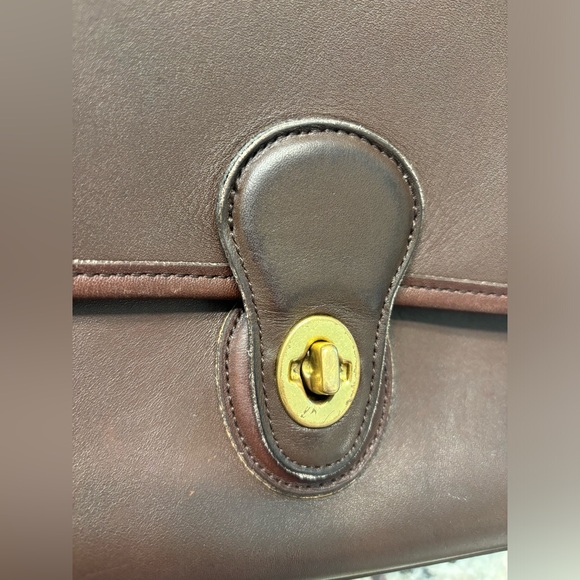 Vintage Coach Shelbourne 9038 - Picture 11 of 14